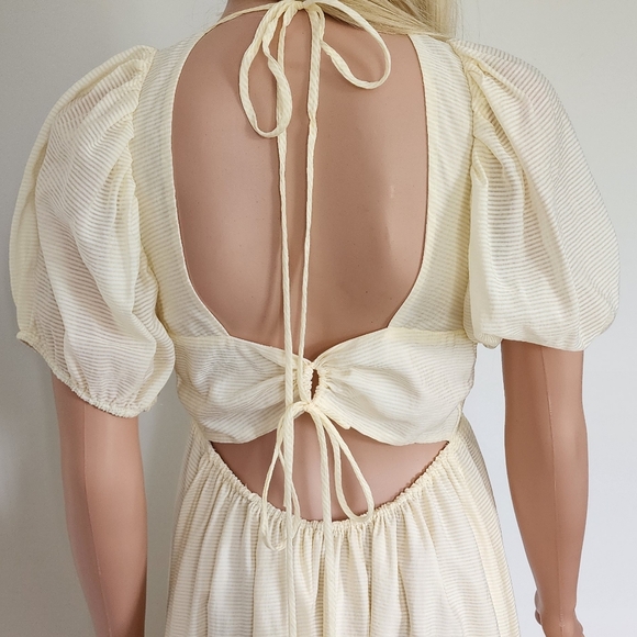 WAYF DRESS Puff sleeves yellow cream striped open back frills midi small NWT - Picture 7 of 16